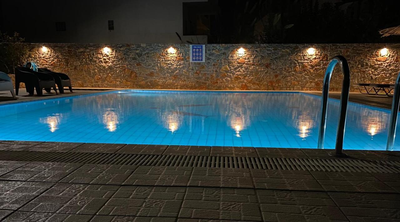 Villa Chrissanthi Sea Гувес Екстериор снимка